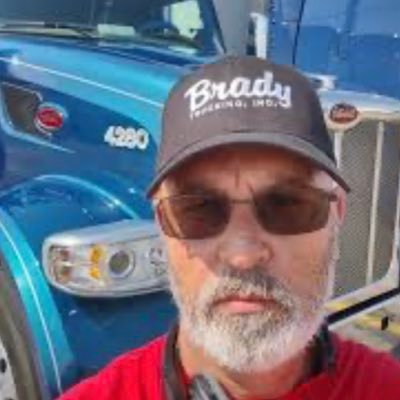 53 year old trucker. Trump supporter. Make America great again. Grandad. Republican. Liberals leave my page! #Trump2024 #NotWoke #Trucker #Single #Divorced