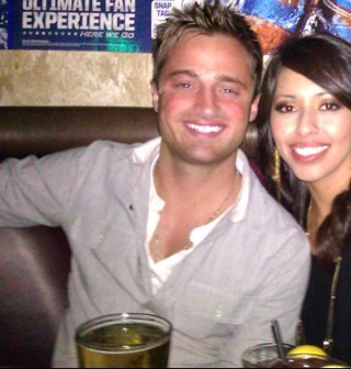 david_hoov's profile picture. 