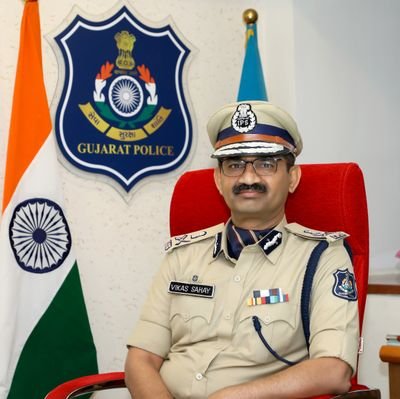 Official Twitter handle of Director General of Police, Gujarat. Please call 100 for emergencies.