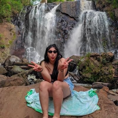 hilaryduda_'s profile picture. 