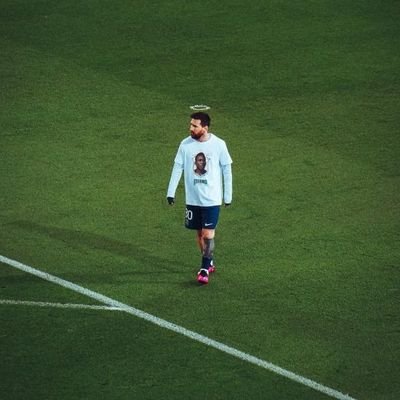 Lionel Messi and Barcelona Fan Account .
Special Feature of the acc :- Will Be Providing Pros and Cons after every Barça Match Day !
Visça El Barça !