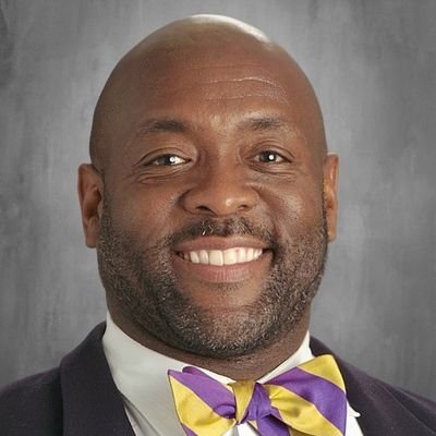 2x Teacher of the Year
Math Educator
Gwinnett County Schools 
Math Department Chair
Omega Psi Phi Fraternity, Inc