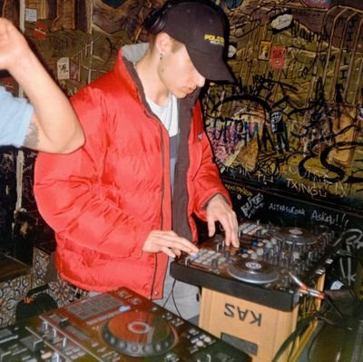 eznaizkoldo's profile picture. mocasines de húngaro