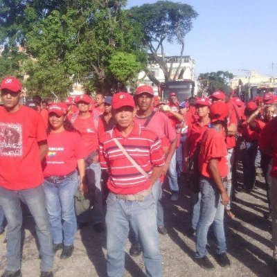 Chavizta, impulsando, una nueva reforma a la carta magna,cero corrupción, sin fianzas y sin vacunas. Patria Socialista o M. VENCEREMOS *Rafael Gonzalez*