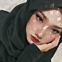E D (@eddsikucen) 's Twitter Profile
