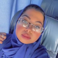 Zainab Ahmad 👩🏽‍💻📚😈(@ZibaChan) 's Twitter Profile Photo