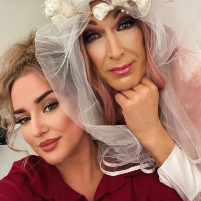 DDsDressing's profile picture. Professional Makeup, Dressing & Photography Service. Turning Boys to Girls 💄 📸 💋