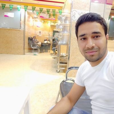 abrar_qadir99's profile picture. 