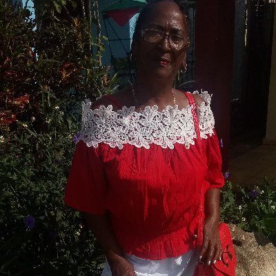 ClaraH65111974's profile picture. 