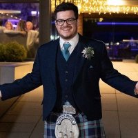 Cal (@sm2tty) 's Twitter Profile