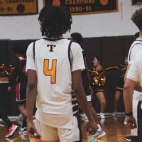 Jahlil Loyd (@itsj12_) 's Twitter Profile