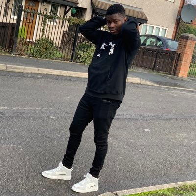 simplicity is the keynote of my true ELEGANCE | Banker | Fish farmer | Contractor | Graphic designer |#Man Utd fan |.
I am OBI-dient