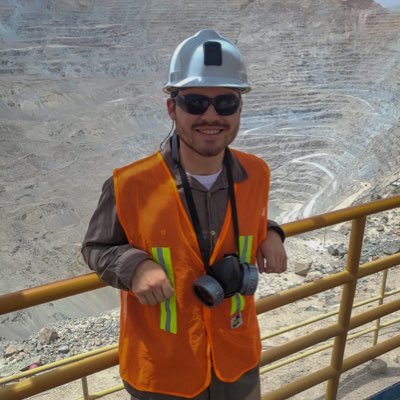 AngelEsReing's profile picture. 🇨🇱 ⚫️⚪️