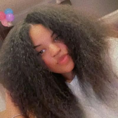 _itsmbalenhle's profile picture. 🌕🌔🌓🌒🌑