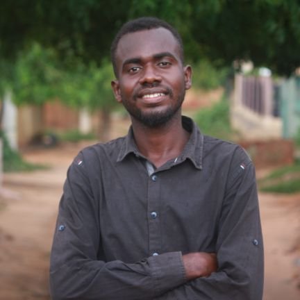 bookow92's profile picture. ‏‏المستقبل يملكه هؤلاء الذين يؤمنون بجمال أحلامهم 🙂