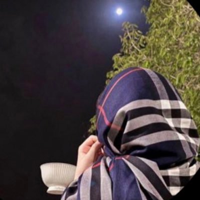 Rmoas88's profile picture. هنا مساحتي الخاصة ومتنفسي الوحيد
 اكتب ما اشعر به فعليا🤍
البشر غير صالحون للفضفضه
فقط القلم من يطلق العنان ومخرج الطاقة السلبية