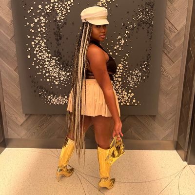 sierraslayz_'s profile picture. Certified Professional Lash Artist⭐️