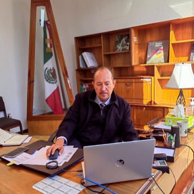 Encargado de la Dirección de Coordinación Regional de Educación Básica del @Edomex.