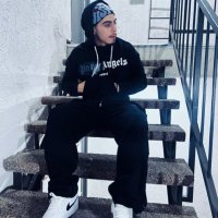 Ledezmaa (@aarondiamondd) 's Twitter Profile