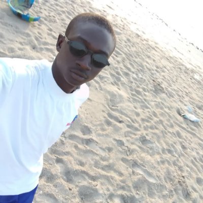 my name is rassul njie I'm from Gambia 🇬🇲 the smiling cost of west Africa  I'm looking for a great friend