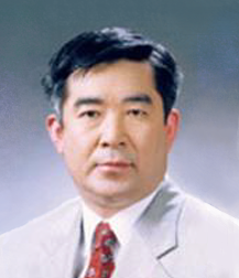 성남분당 구미동66 까치마을에서 신한부동산을 15년째운영중,한번손님은평생손님 슬로건하에 법학지식(대학전공),부동산경영(대학원석사학위),건설및조경,자영업 등 다양한 경험을 토대로 맞춤형부동산중개에 최선의 노력을 다하고 있으며, 함께가는 인생이고 싶습니다.
