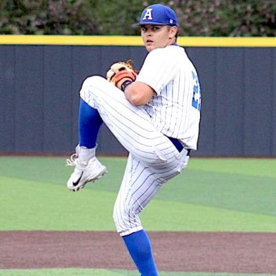 dakota_nesmith's profile picture. 