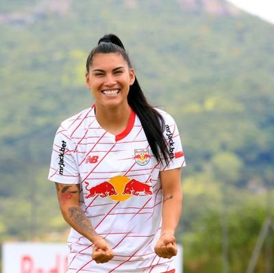 Venezolana 🇻🇪 | Futbolista profesional @guerreirasgrena @FemeninoFVF | contacto: guarecucojoemar@gmail.com