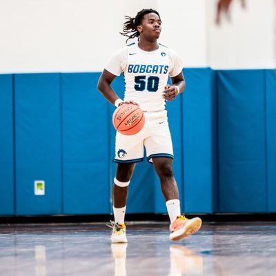 ‘25 5’9 170 lb 2-Way Combo Guard Bryant&Stratton Email-aarmonlewis@icloud.com