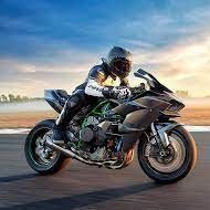 camiladinis's profile picture. 