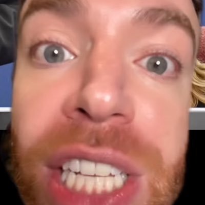 trivialtroublez's profile picture. 