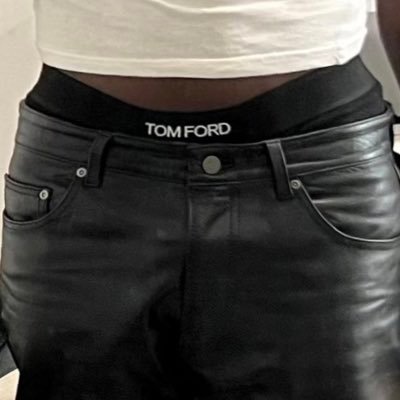 thickdicktrick's profile picture. nsfw 📵 | 10” inch top | anonymous sex symbol | pansexual | ass addict.