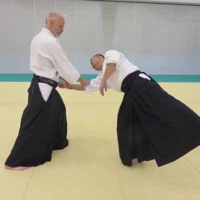 金18:00〜20:00 三重武道館(サオリーナ内)(Friday18:00〜20:00 Saorina)◎指導者:Thierry Guthmann(ティエリー・グットマン)(合気会 6段)◎会費(monthly fee):月2000円◎いつでも体験可能◎中学生以上◎連絡先:guthmann.th@gmail.com