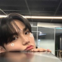 โ๏ธ๐ (@nxn__ng4) 's Twitter Profile