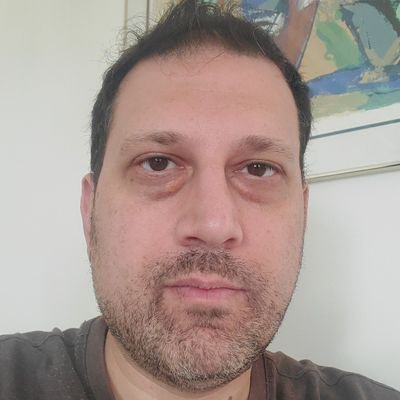 YoniKahnrose's profile picture. 