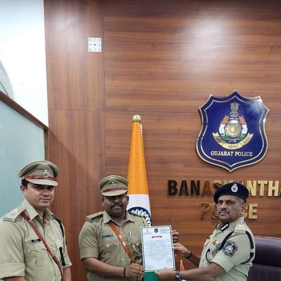 SDPO - Sub Divisional Police Officer , Palanpur ( Banaskantha).
Deputy Superintendent of Police, Government of Gujarat.
Dentist.
🚔सेवा अस्माकं धर्मः | 👮