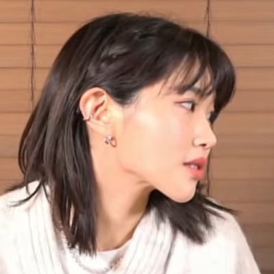 headsmyu's profile picture. 