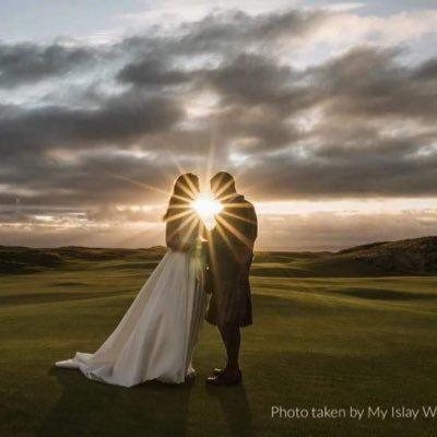 Your ceremony, your way! We are the experienced and friendly Registrars covering  Argyll and Bute, we are here to help you create a personal ceremony.