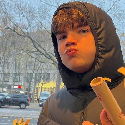 muiLiii_'s profile picture. 23 | Editor für: @ichbinzarbex Anfragen per DM 📩