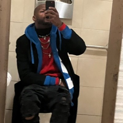 Slim thick jock type 🥷🏾 from Nashville TN . 6,3 .
200 lbs with Big feet❤️🔥Looking to collab and record🎥 XXX content