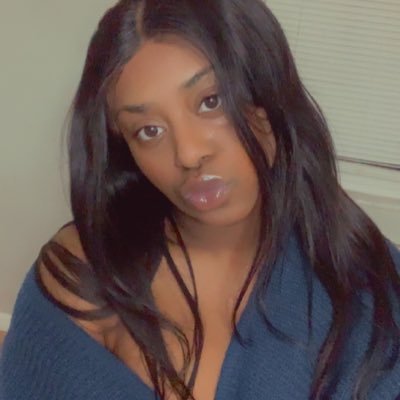 Hi there! I'm a 24-year-old stoner who loves to relax and vibe out. If you're looking for a chill stream with laid-back vibes, you've come to the right place. J
