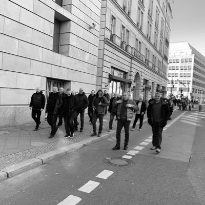 muza1933's profile picture. 