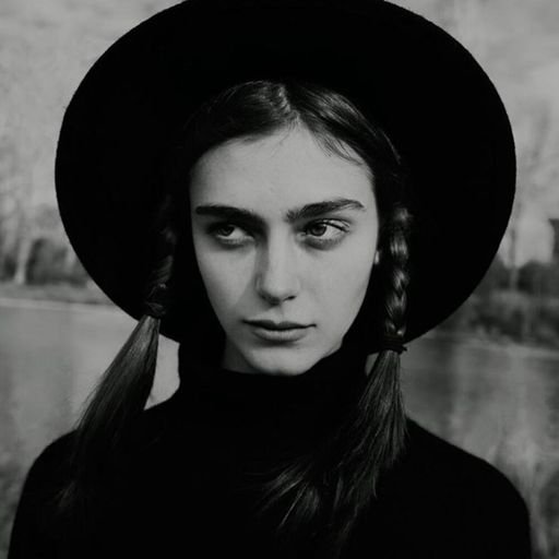 The night is coming, I'll be waiting for you on the air. https://t.co/spBfBP8Hxb