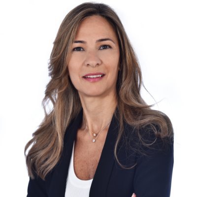 RazNicole's profile picture. 