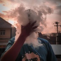 hu em ai (@ledalede8182) 's Twitter Profile