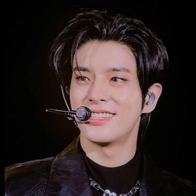 lezies_'s profile picture. 