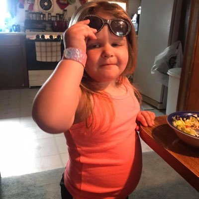 ssusie23's profile picture. Happy mother of 2 angels