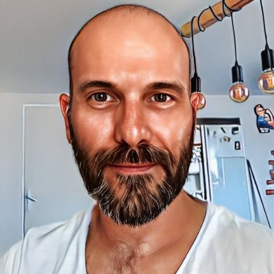 je suis créateur de contenue sur twitch et youtube proposant mon expertise dans le jeu vidéo, centré sur le mmorpg et gaming survival