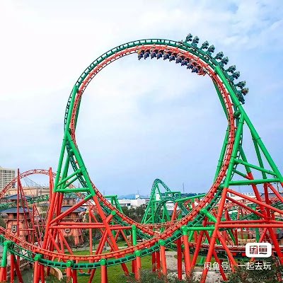 その名の通り。
遊園地やテーマパーク、ゲーム機等アミューズメント施設を愛して4年。
YouTubeチャンネル→https://t.co/K2VPA2fGg8
国内コースター70
海外コースター4機種に乗車🎢