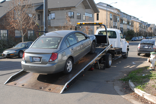 TowingSanMateo's profile picture. Stuck in the road, need towing? - Call Rollie Auto Body & Towing San Mateo: (650) 381-9988
