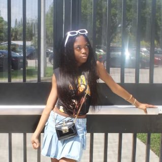 younginn___'s profile picture. 